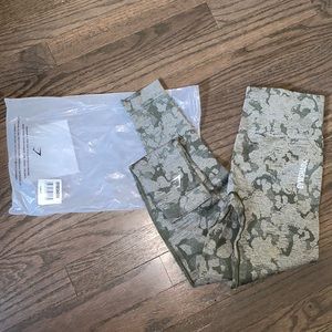 Brand New Adapt Camo Gymshark Leggings